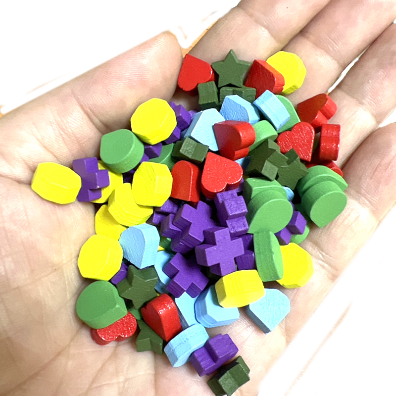 Board Game Verdant - 100 sztuk 10mm serce/diament/woda/krzyż/gwiazda pionek drewniane