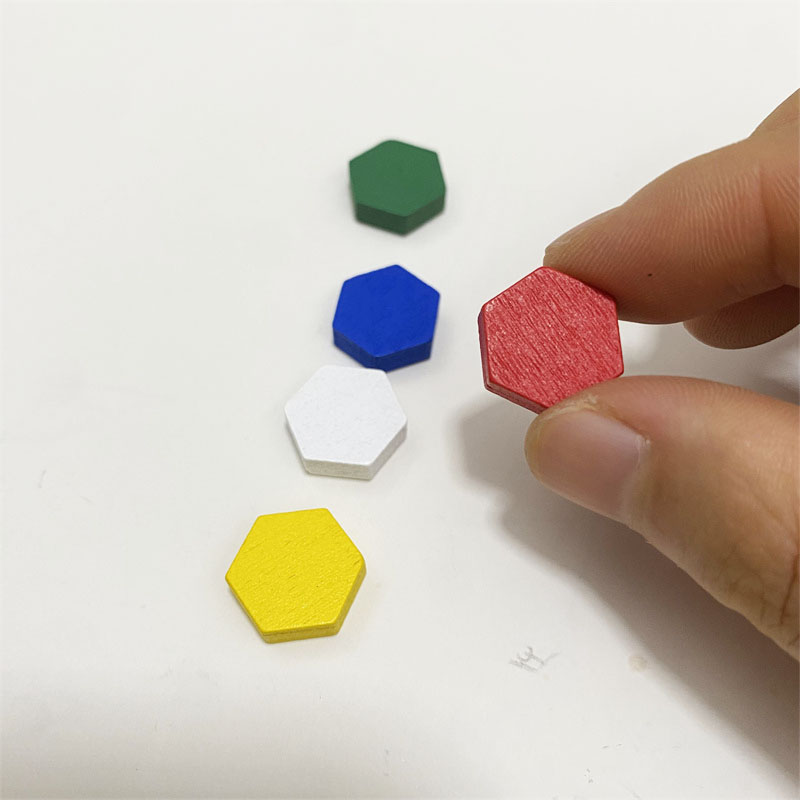 50 sztuk drewnianych sześcioką – Board Game Verdant recenzja i cena